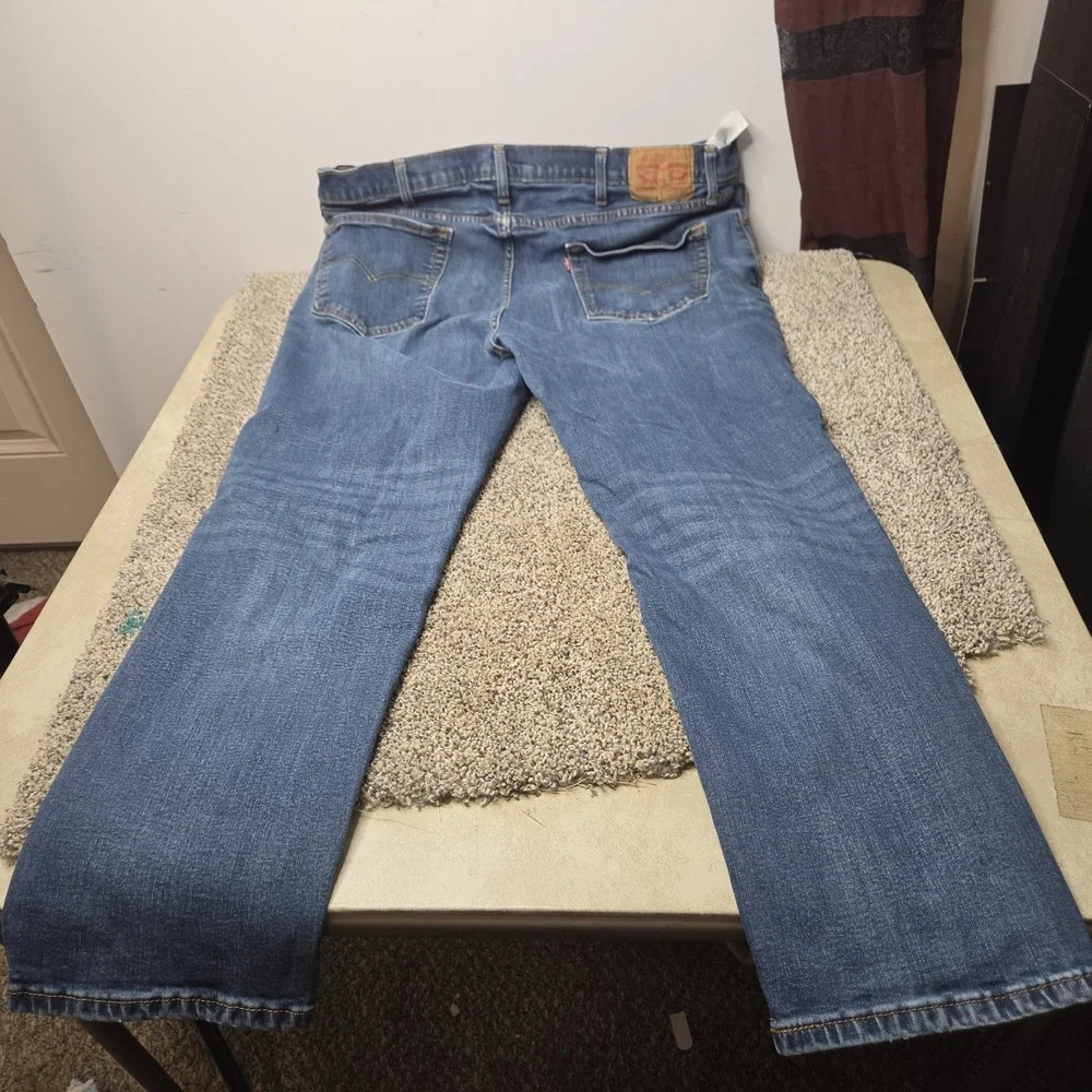 Levis‎ 541 Athletic Taper Mens Blue Jeans 42x32 Medium Wash Stretch Denim